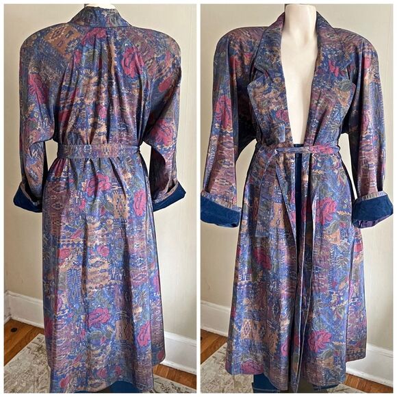 Vintage Portrait Robe Coat Union Made USA Abstract Floral Tapestry Belted Duster - Picture 1 of 16